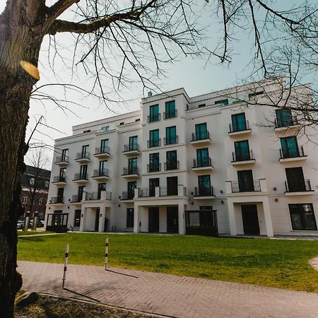 Hotel Am Schloss Aurich - Schlossresidenz Exterior photo